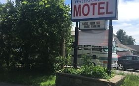 Waterford Inn